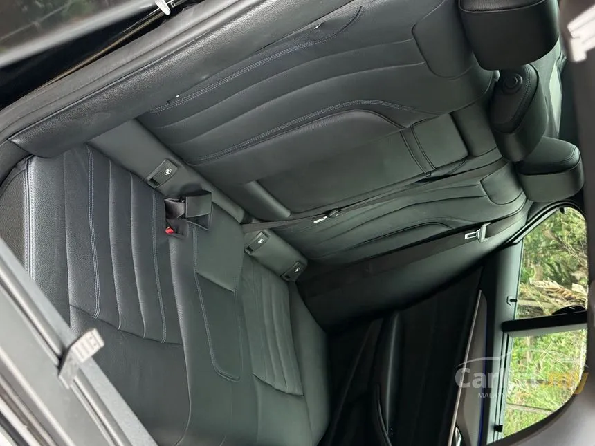 2017 BMW 530i M Sport Sedan