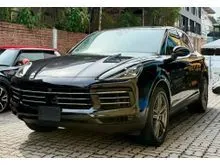 2022 Porsche Cayenne 3.0 SUV 14 Way PDLS+ Cream Interior READY STOCK KEYLESS 360 Camera