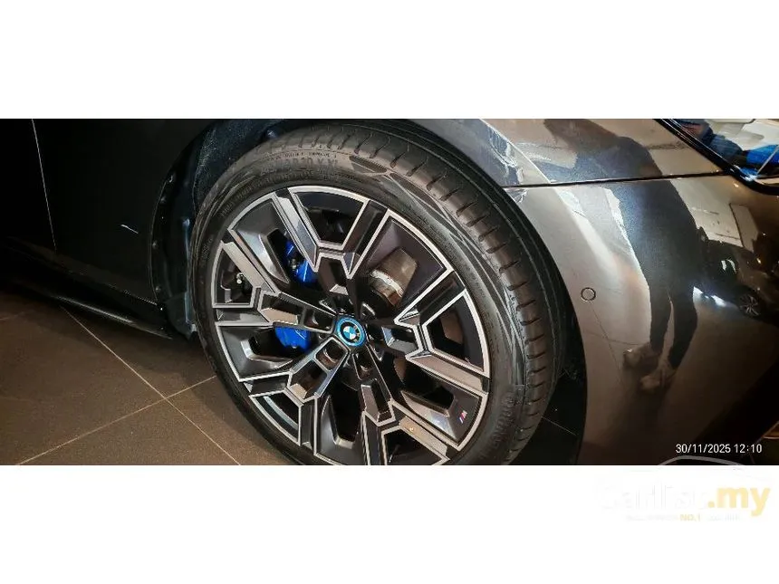 2024 BMW i5 eDrive40 M Sport Sedan