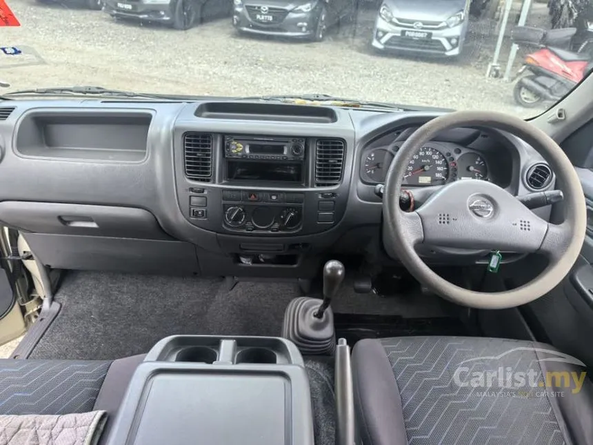 2011 Nissan Urvan Van