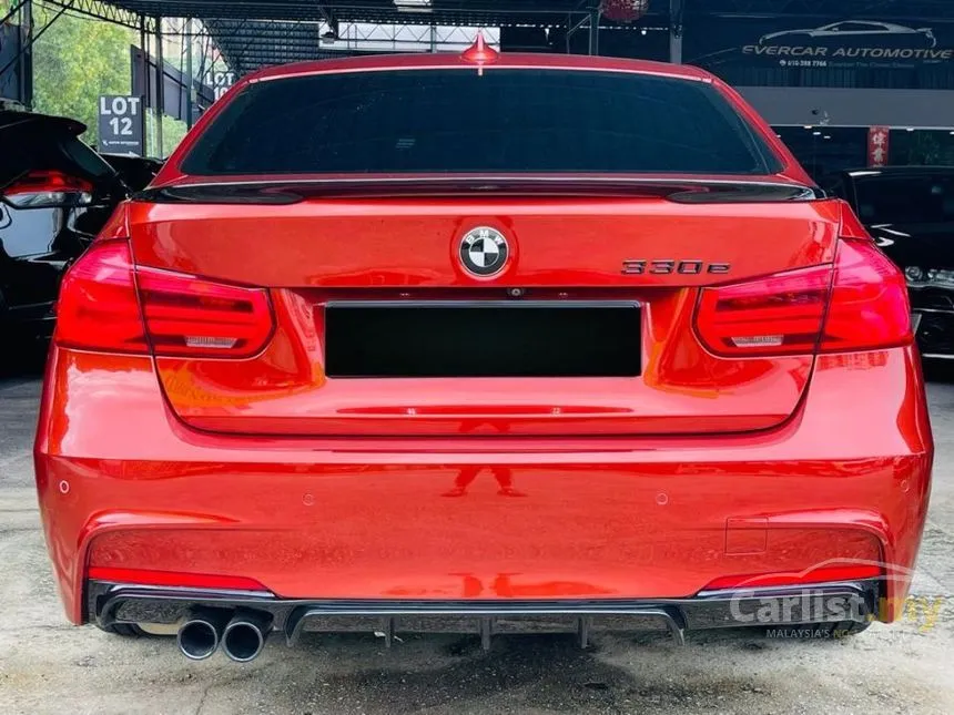 2019 BMW 330e M Sport Sedan