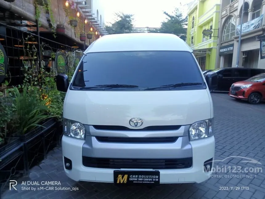 Jual Mobil Toyota Hiace 2024 Commuter 3.0 di Jawa Barat Manual Van Wagon Putih Rp 595.000.000