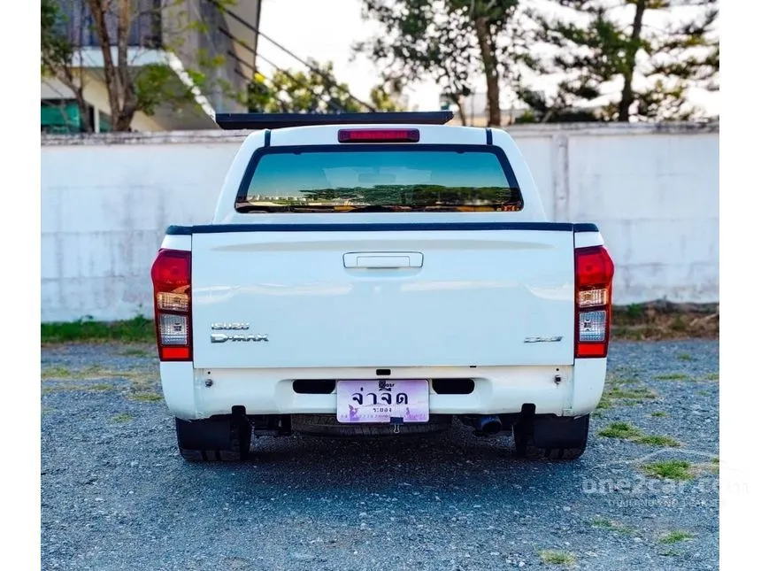 2019 Isuzu D-MAX S Cab-4 Pickup
