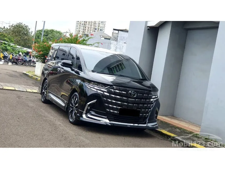 2024 Toyota Alphard HEV Modelista MPV