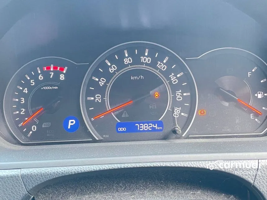 2018 Toyota Voxy MPV