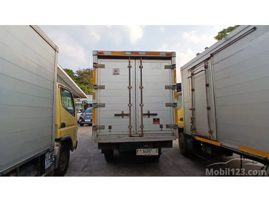 2017 Mitsubishi Colt Diesel FE SHD Truck