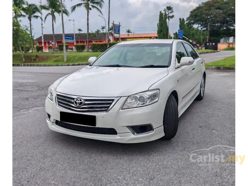 2010 Toyota Camry V Sedan