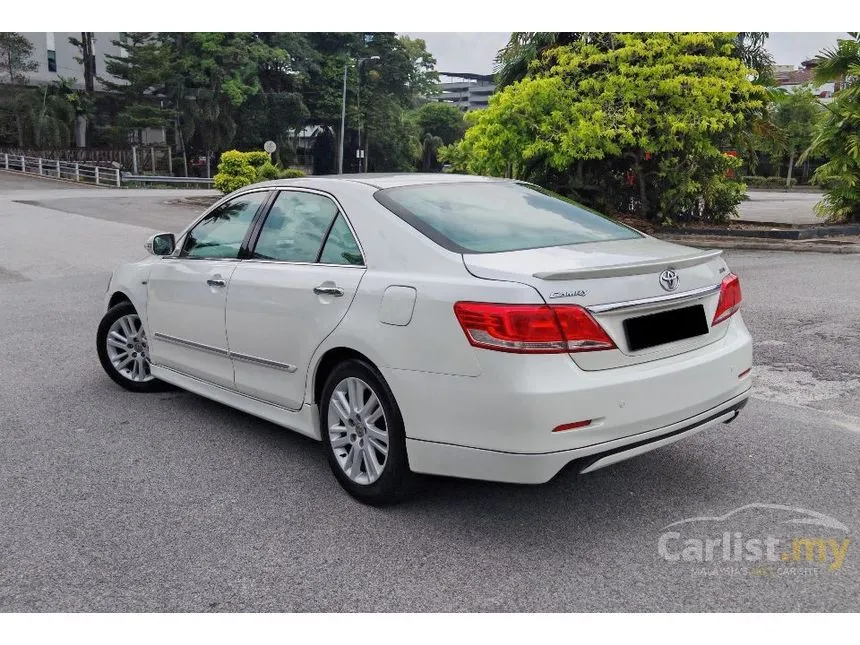 2010 Toyota Camry V Sedan