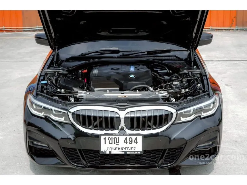 2020 BMW 330e M Sport Sedan