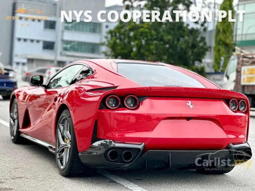 2021 Ferrari 812 Superfast Coupe
