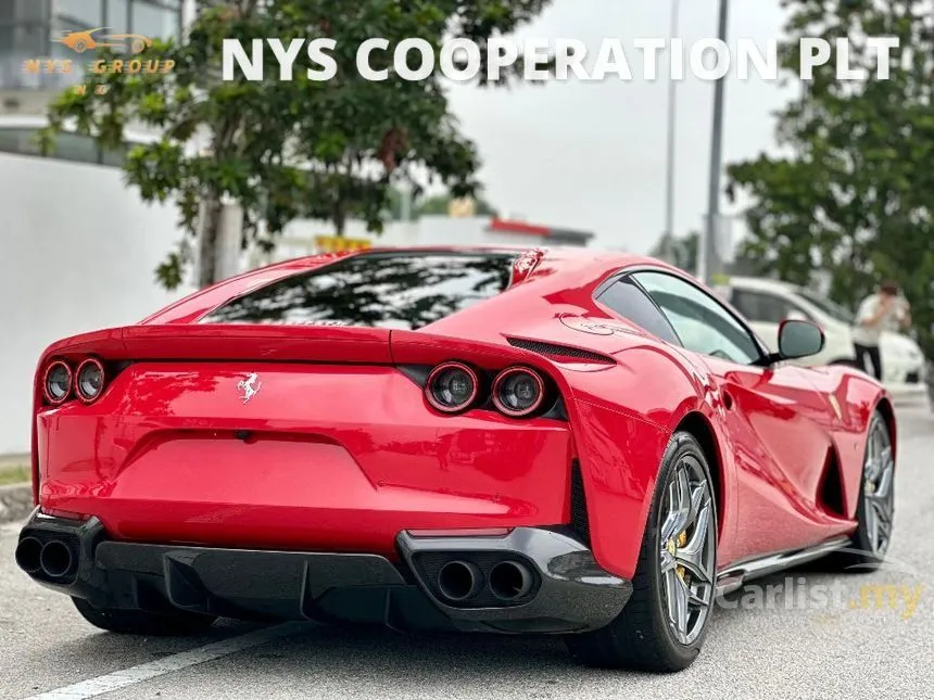 2021 Ferrari 812 Superfast Coupe
