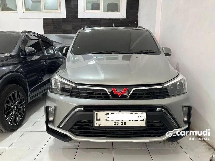 Jual Mobil Wuling Confero 2022 S C Lux 1.5 di Jawa Timur Manual MPV Abu