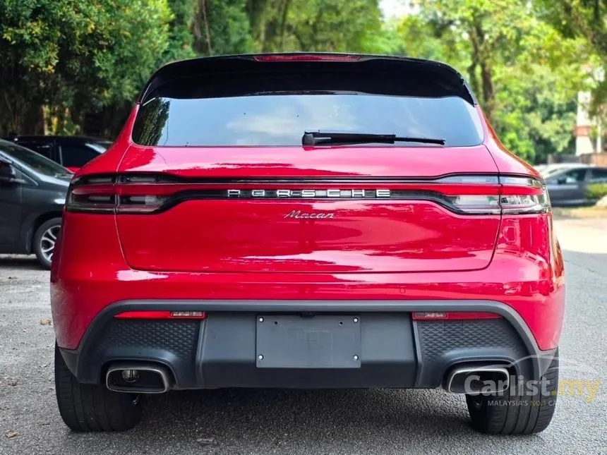2022 Porsche Macan SUV