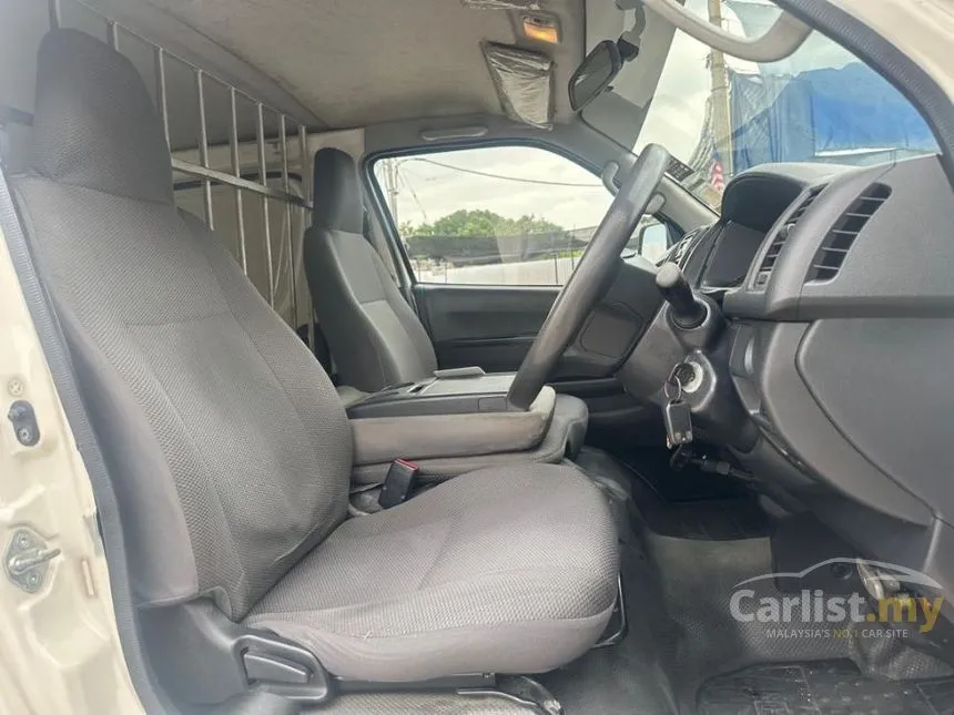 2015 Toyota Hiace Panel Van Van