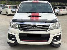 2015 Toyota Hilux 2.5 G TRD Sportivo VNT 4 NEW TYRES