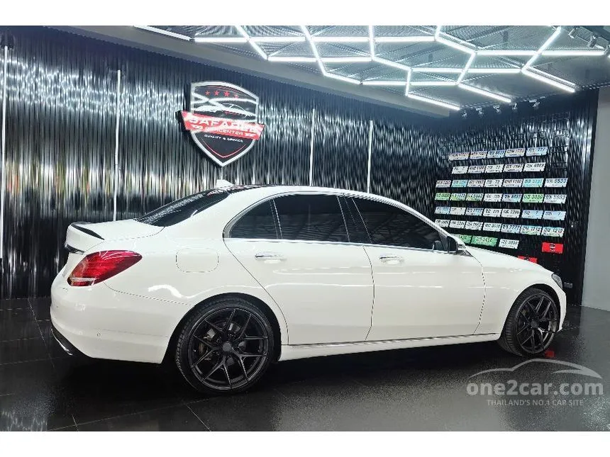 2016 Mercedes-Benz C350 e AMG Dynamic Sedan