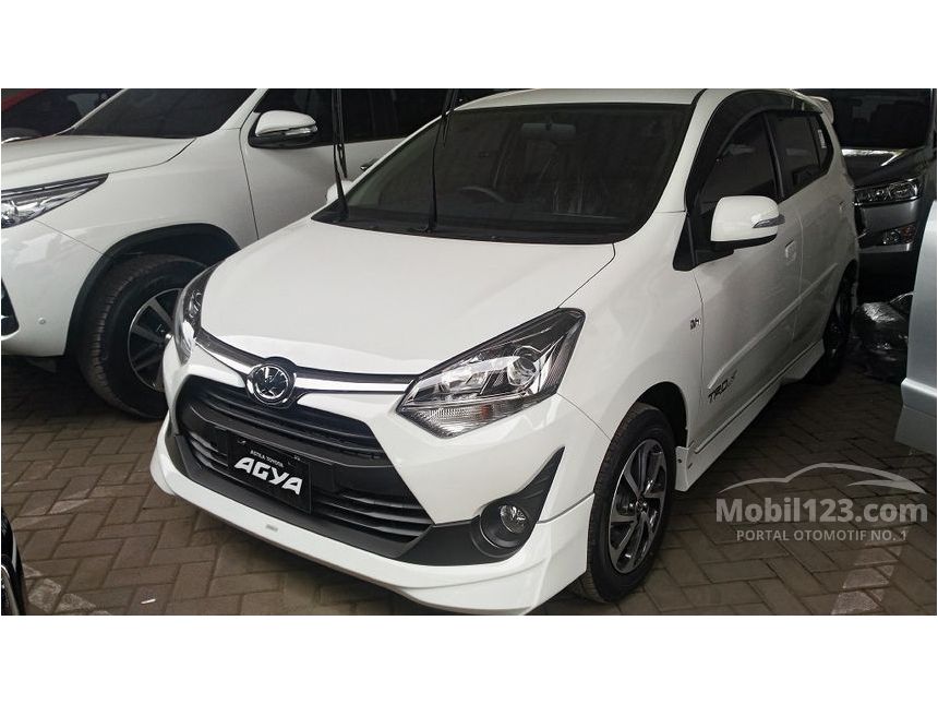 Jual Mobil  Toyota  Agya  2019  TRD  1 2 di Jawa Timur Manual 