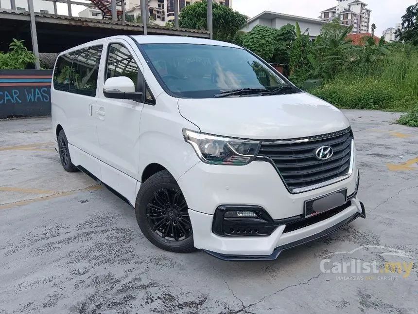 2019 Hyundai Grand Starex Royale MPV