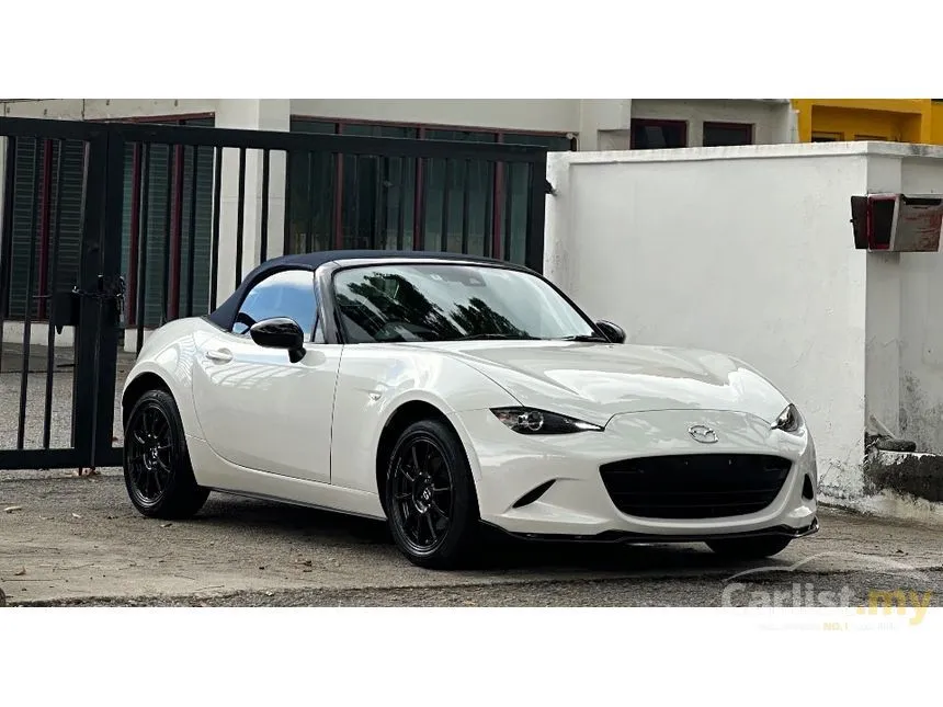 2022 Mazda MX-5 990S Special Edition Convertible
