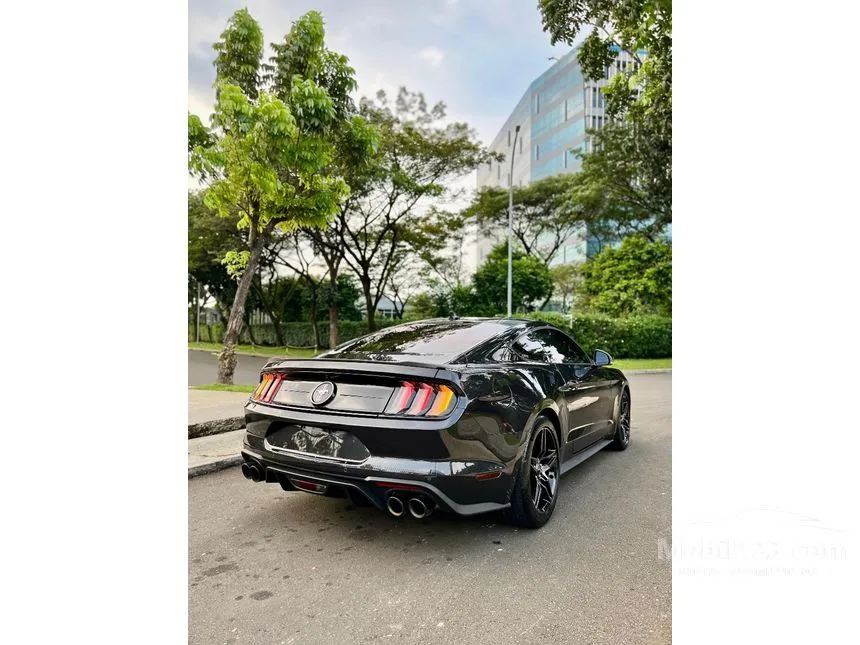 2022 Ford Mustang EcoBoost Fastback