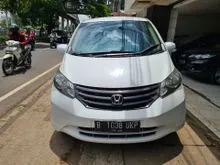 2011 Honda Freed 1.5 1.5 MPV Putih AT. Mobil Mulus Siap Pakai