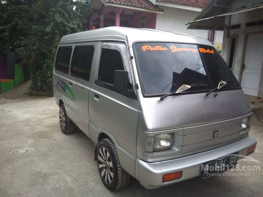 Jual Mobil Suzuki Carry 2004 Personal Van 1.0 di Jawa 