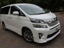 2013 Toyota Vellfire 2.4 Z Golden Eyes MPV