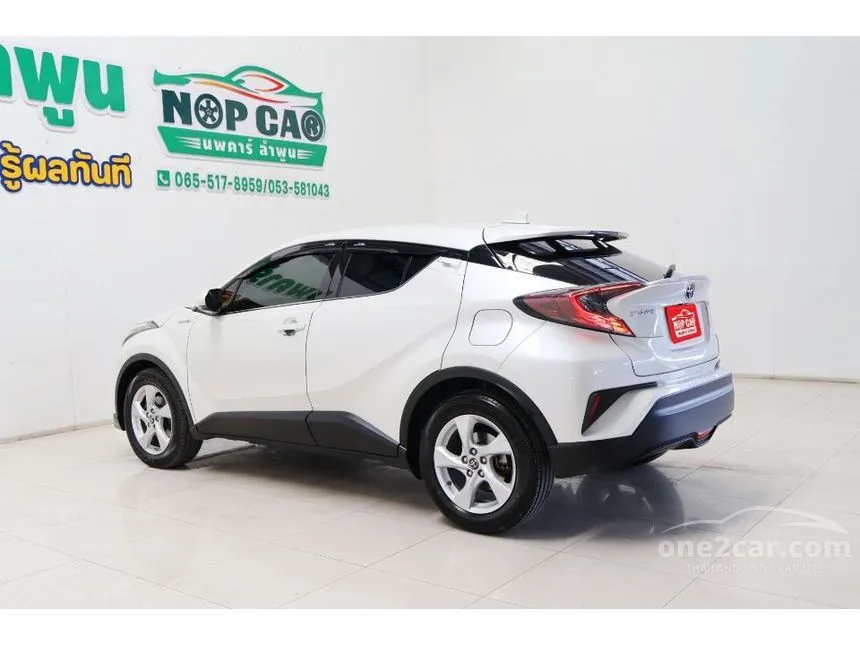 2018 Toyota C-HR Mid SUV