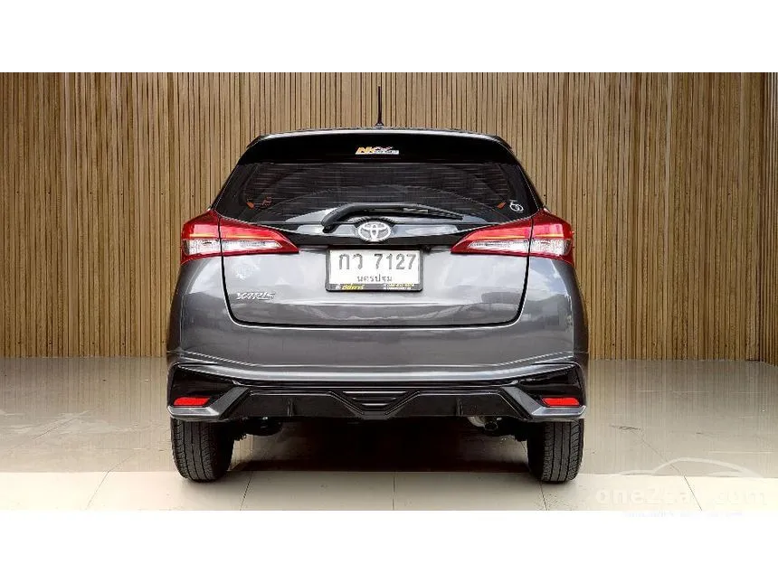 2022 Toyota YARIS Sport Hatchback