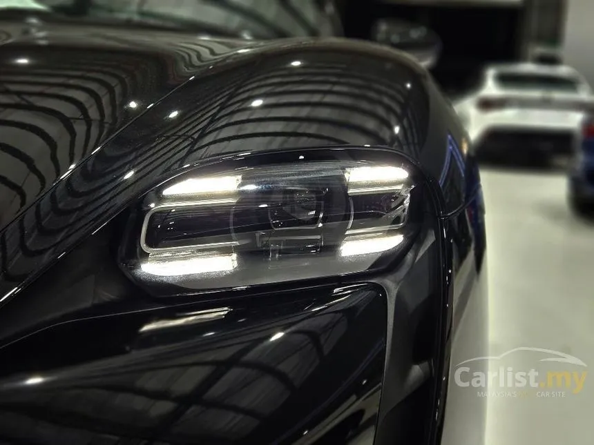 2023 Porsche Taycan Sedan