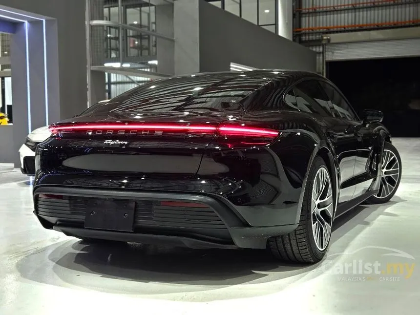 2023 Porsche Taycan Sedan