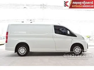2021 Toyota HIACE 2.8 Eco Van
