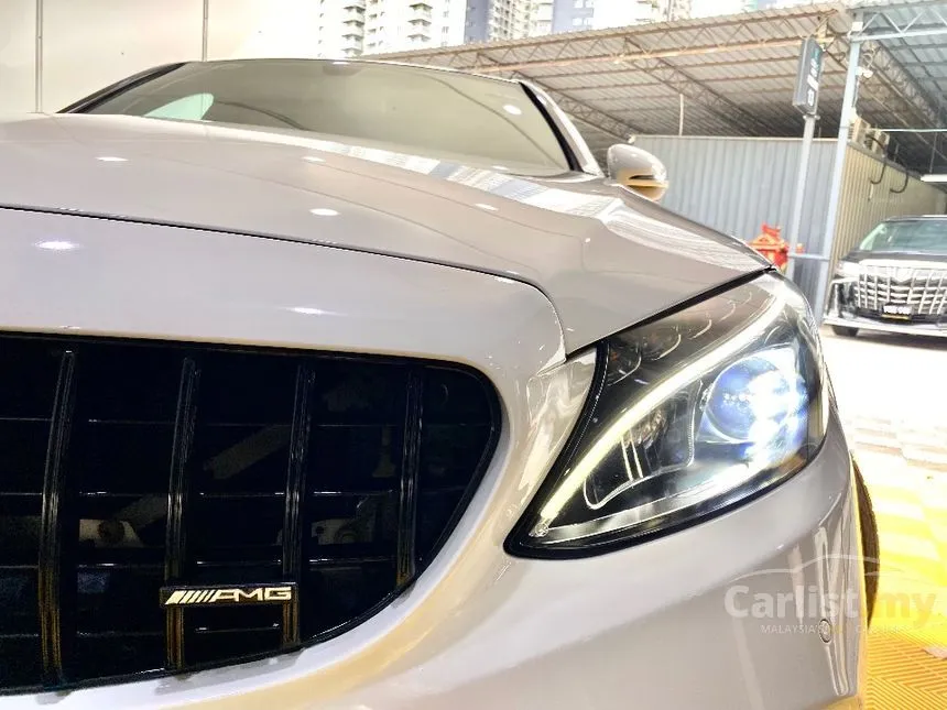 2015 Mercedes-Benz C200 AMG Line Sedan