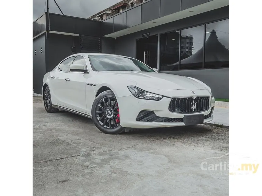 2014 Maserati Ghibli S Sedan
