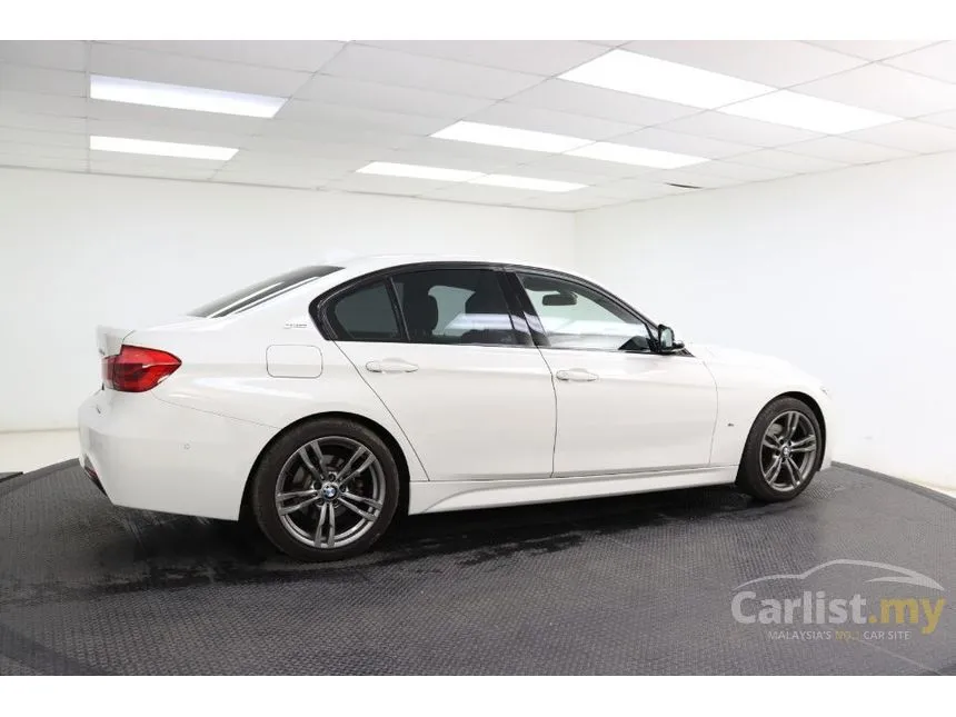 2019 BMW 330e M Sport Sedan