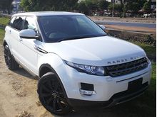 2013 LAND ROVER RANGE ROVER EVOQUE 2.0 Si4 SELLING PRICE WITH GST ( RM 225,000.00 NEGO ) CAR BODY - WHITE COLOR ( 7572 )