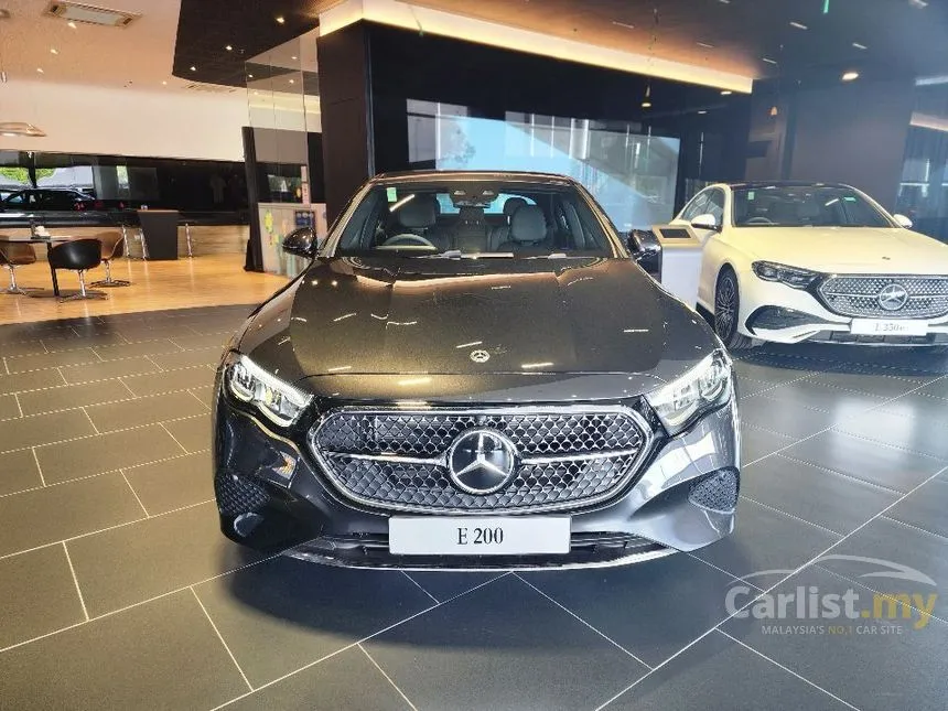 2025 Mercedes-Benz E200 Avantgarde Sedan