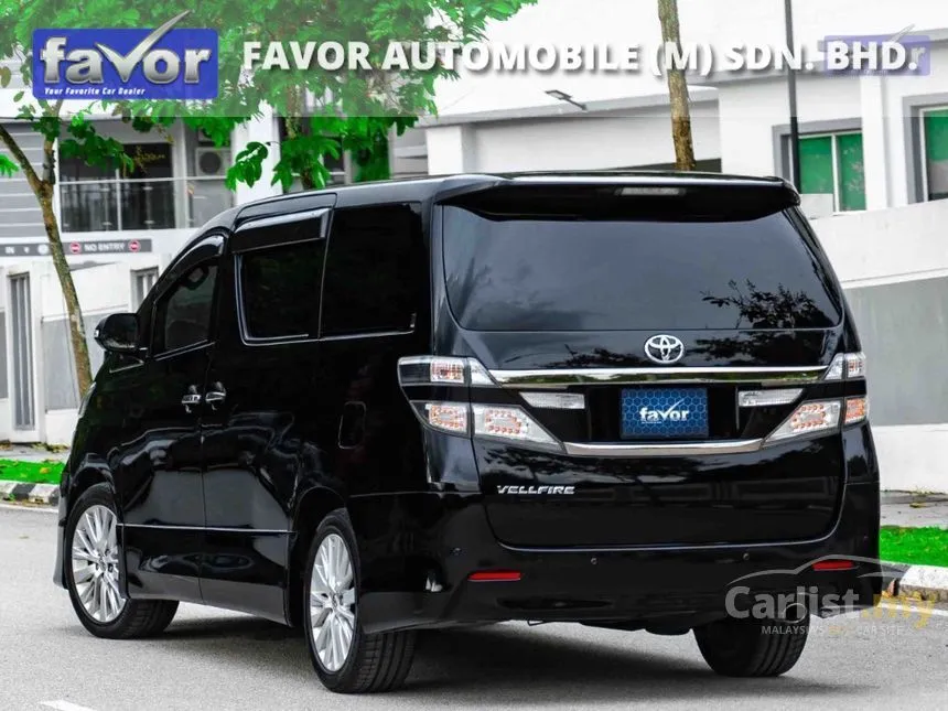2013 Toyota Vellfire Z MPV