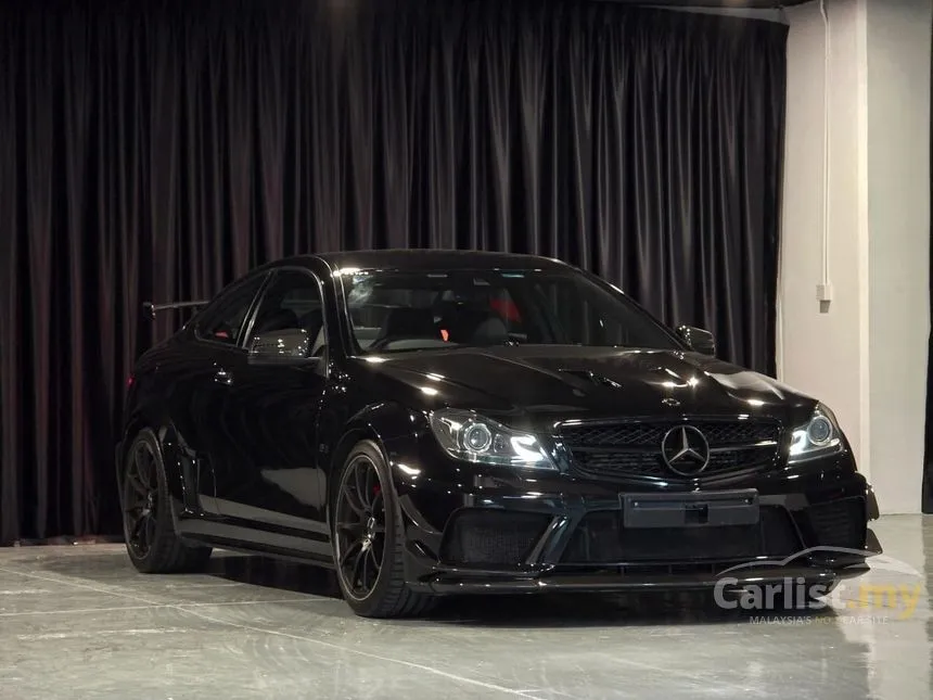 2012 Mercedes-Benz AMG C63 Coupe