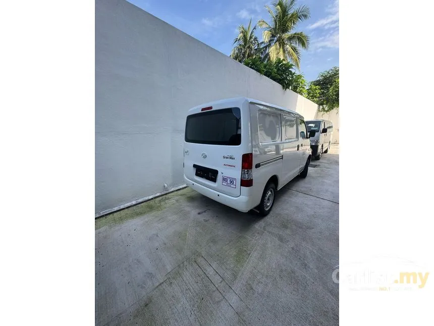 2025 Daihatsu Gran Max Panel Van