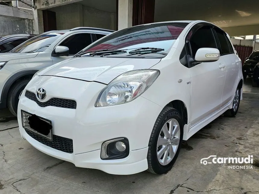 2012 Toyota Yaris E Hatchback