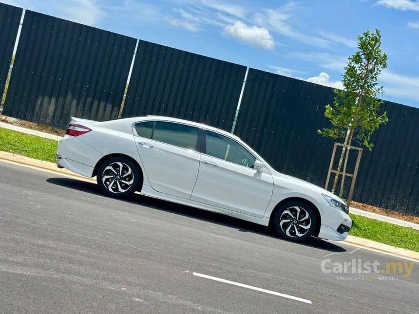2016 Honda Accord VTi-L Sedan