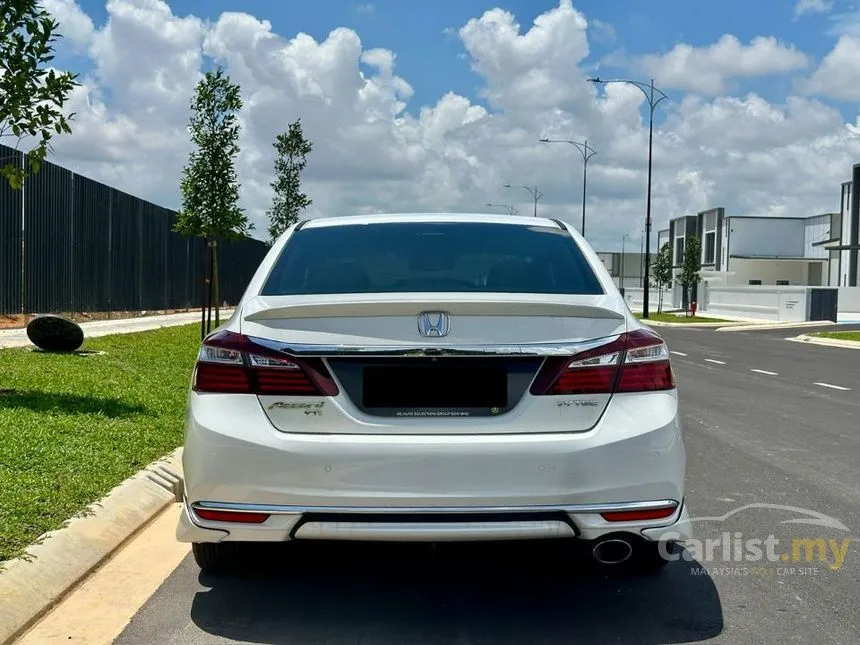 2016 Honda Accord VTi-L Sedan