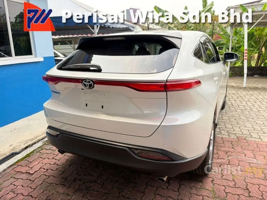 2022 Toyota Harrier S SUV