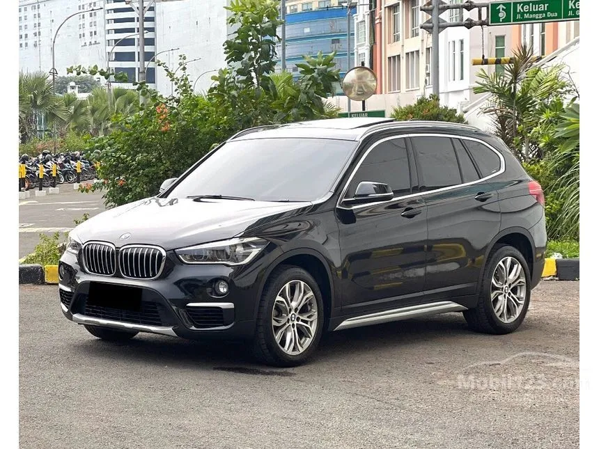 Jual Mobil BMW X1 2019 sDrive18i xLine 1.5 di DKI Jakarta Automatic SUV Hitam Rp 435.000.000