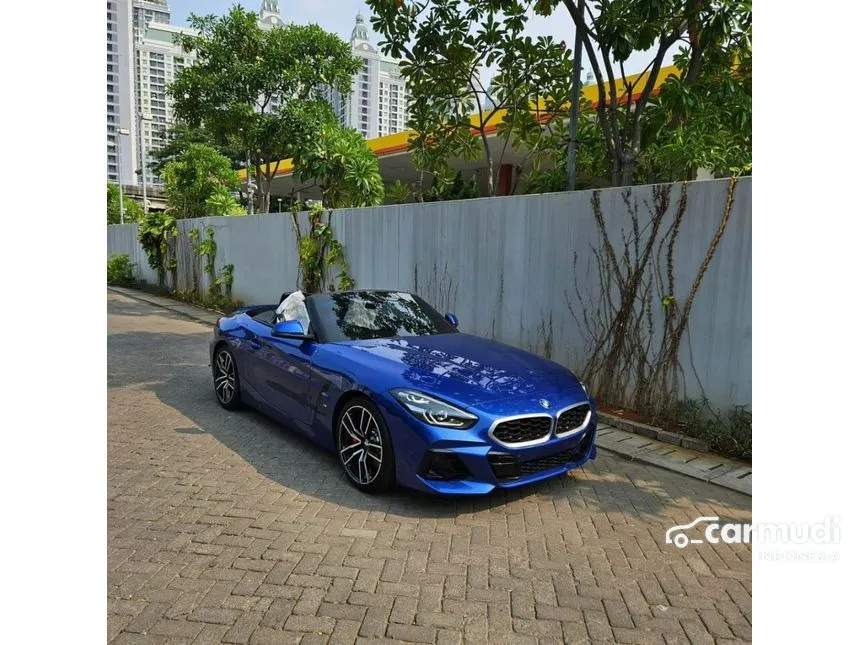 Jual Mobil BMW Z4 2023 M40i 3.0 di DKI Jakarta Automatic Convertible Biru Rp 1.600.000.000