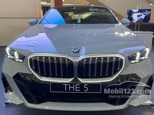 2025 BMW 520i 2.0 M Sport Sedan