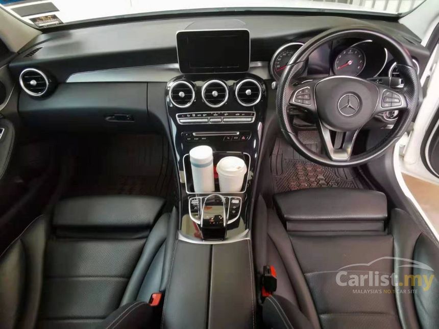2016 Mercedes-Benz C180 Avantgarde Sedan