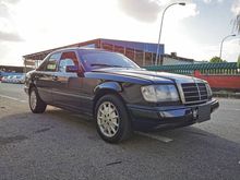 1989 Mercedes-Benz 200E 2.0 Base Spec Sedan
