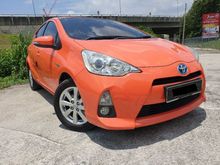 2013 Toyota Prius C 1.5 Hybrid Hatchback (A) TOYOTA SERVICE 1 OWNER